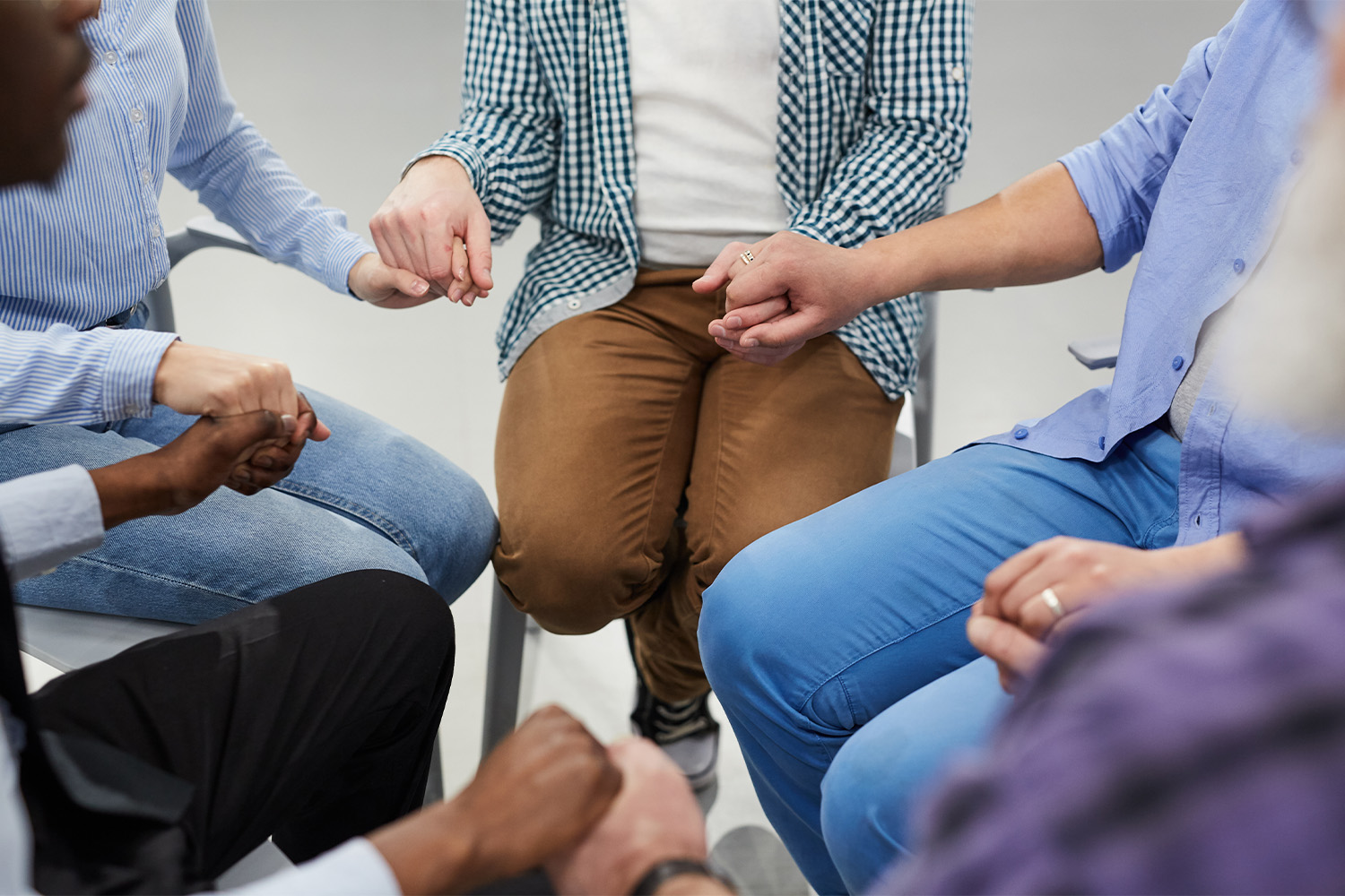 Support Groups: A Complete Guide To Getting Help